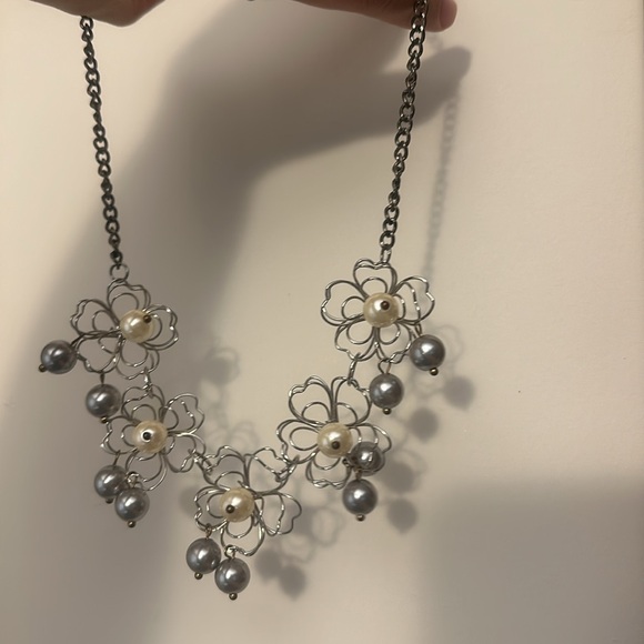 Designed Necklace - Picture 3 of 5